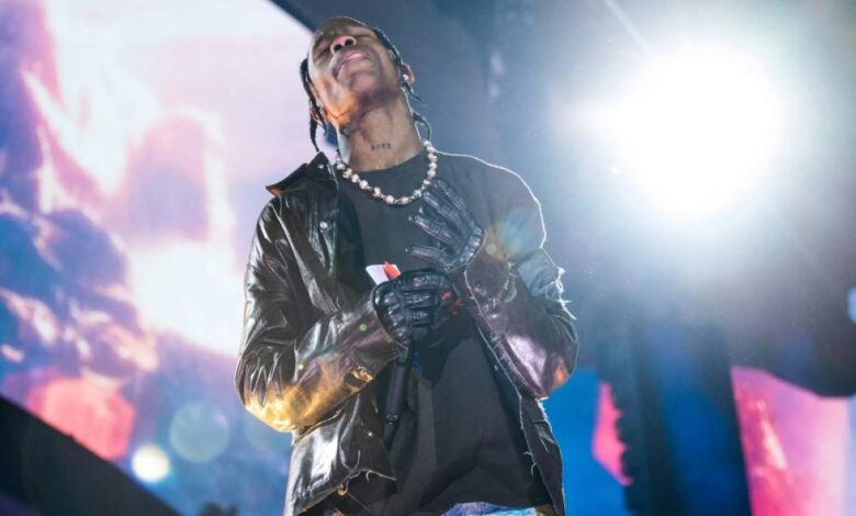 إلغاء حفل ترافيس سكوت بالأهرامات للمرة الثانية.. جدلٌ قانوني واجتماعي