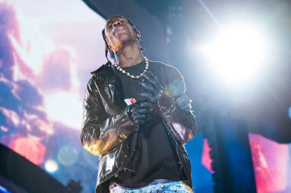 إلغاء حفل ترافيس سكوت بالأهرامات للمرة الثانية.. جدلٌ قانوني واجتماعي