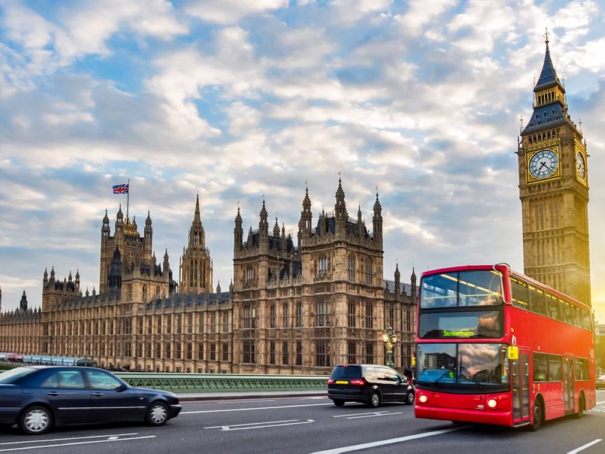 استثمارات أمريكية ضخمة في بريطانيا بعد زيارة ترمب