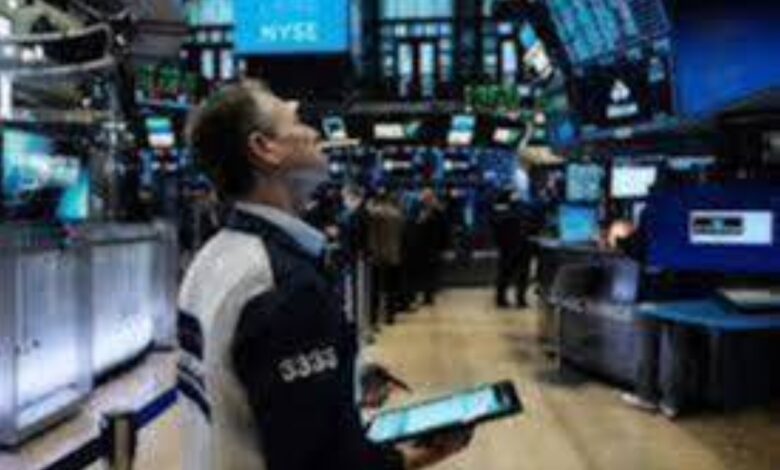 ارتفاع مؤشرات وول ستريت وسط توقعات بتخفيف السياسة النقدية