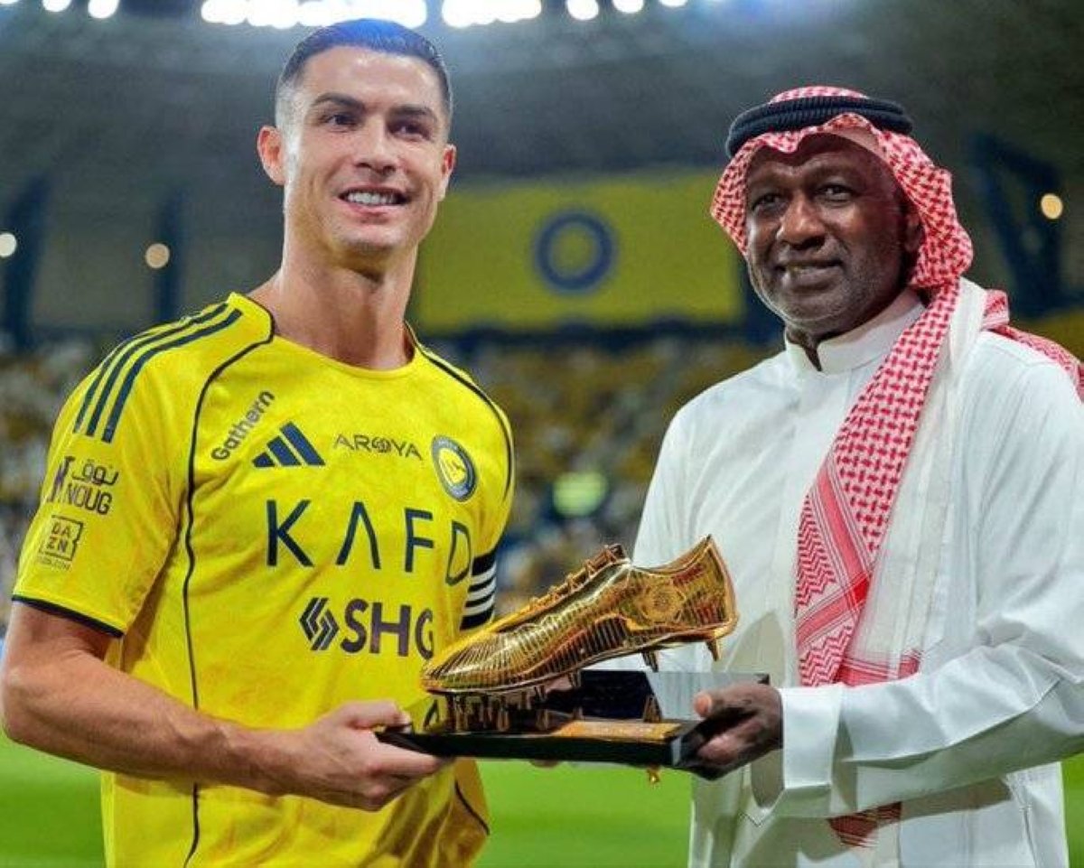 ماجد عبدالله وكريستيانو رونالدو: أسطورتا النصر في سطور