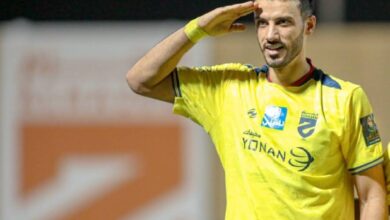 السومة يواجه الأهلي مجدداً.. هل يرد الدين أم يحافظ الراقي على نظافة شباكه؟