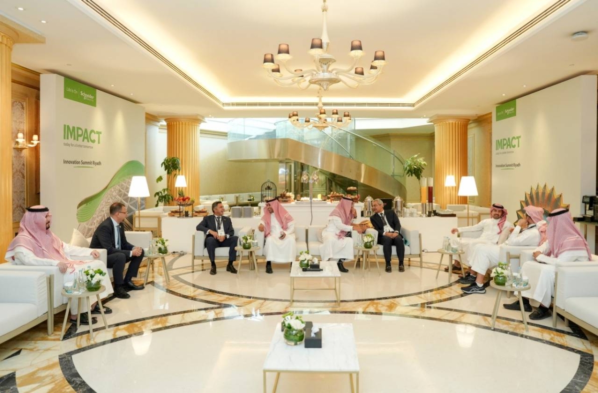 بصناعة سعودية.. شنايدر إلكتريك تطلق 8 منتجات جديدة وتؤكد التزامها برؤية 2030 في قمة الابتكار بالرياض
