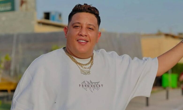 حمو بيكا خلف القضبان: حبس مطرب المهرجانات 3 أشهر نهائيًا بقضية السلاح الأبيض