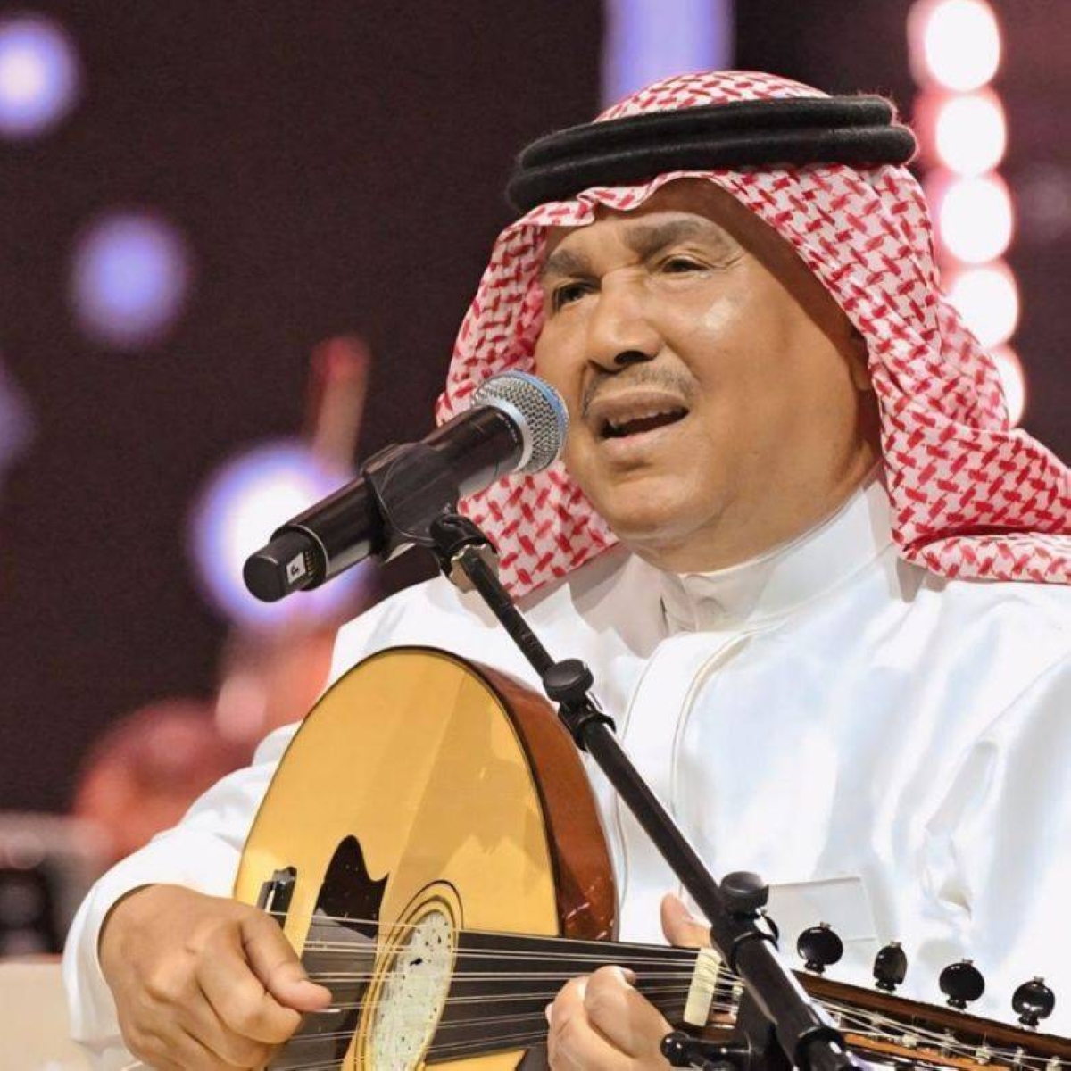 فنان العرب محمد عبده يُشعل مسارح الكويت والبحرين بحفلات استثنائية.. وتفاصيل حصرية للتذاكر فنان العرب محمد عبده يُشعل مسارح الكويت والبحرين بحفلات استثنائية.. وتفاصيل حصرية للتذاكر