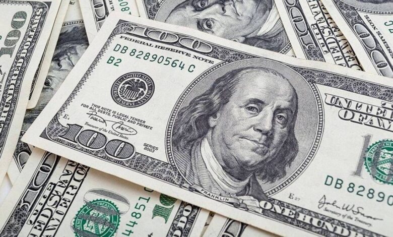 الإغلاق الحكومي يهز عرش الدولار الأمريكي ويدفعه لأدنى مستوياته الأسبوعية