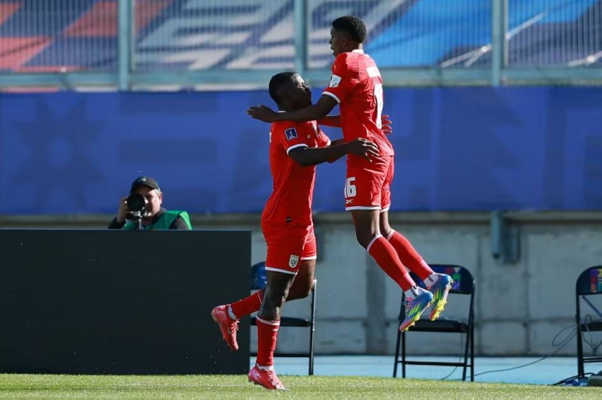 تعادل بطعم الخسارة.. أوكرانيا تؤجل حسم التأهل في كأس العالم تحت 20 سنة أمام بنما العنيدة تعادل بطعم الخسارة.. أوكرانيا تؤجل حسم التأهل في كأس العالم تحت 20 سنة أمام بنما العنيدة