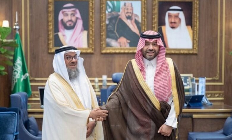 تكريم مواطن سعودي تبرع بدمه 131 مرة على مدى 37 عاماً