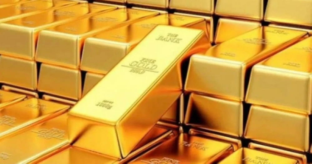 أسعار الذهب تقفز ترقباً لقرار الفائدة والفضة تسجل مستوى قياسياً