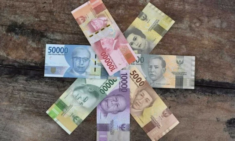 إندونيسيا تزيل الأصفار من الروبية: خطوة جريئة لتحديث النظام المالي