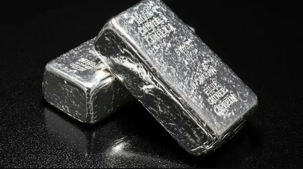 أسعار الفضة تقفز لمستويات غير مسبوقة وسط رهانات التيسير النقدي