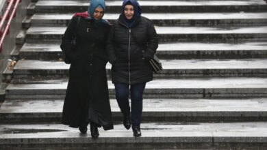 البرلمان النمساوي يقر قانونًا يمنع الحجاب في المدارس للفتيات دون 14 سنة